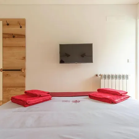 Wicket Haus By Interhome * Fornos de Algodres